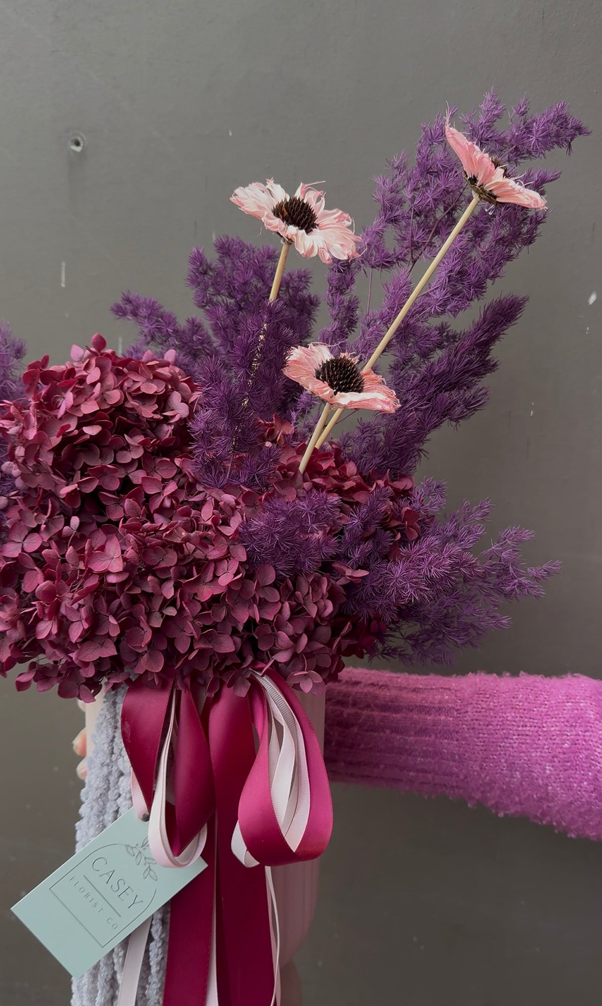 Becca - Dried Flower Vase Arrangement