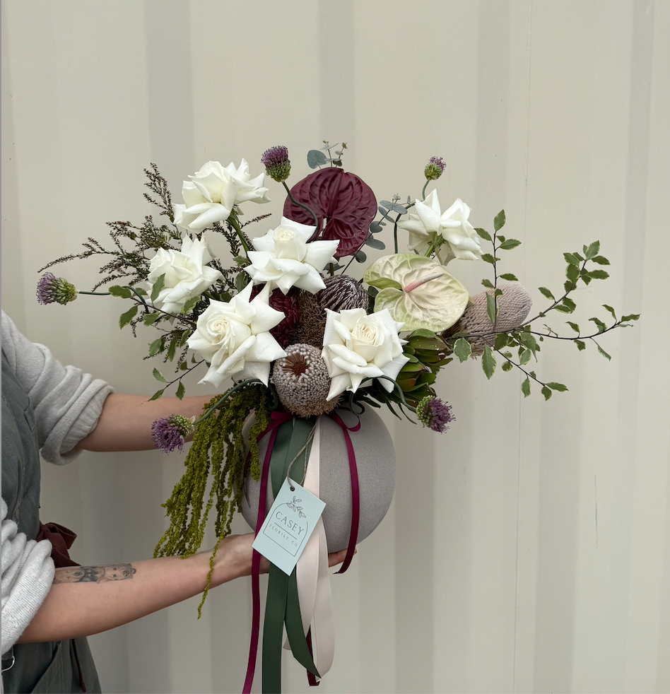 'Henrietta' Bespoke Flower Vase Arrangement - Requires 3 day notice