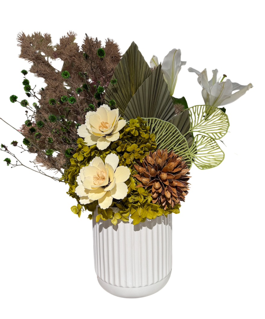 Amelia - Dried Flower Vase Arrangement