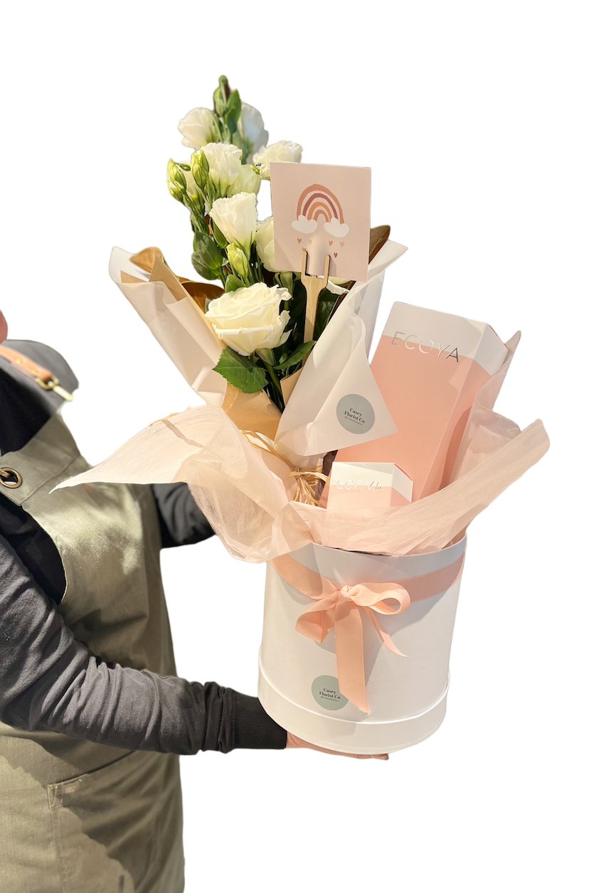 Hamper Pac Pamper Me Hamper Pack with Fresh Flowers & Ecoya | Gift Set Melbourne ...